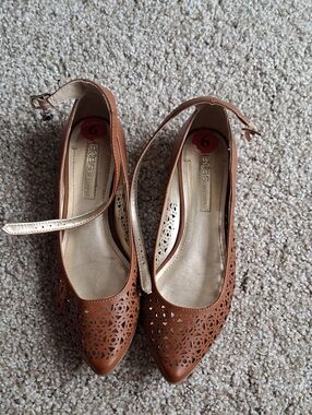 BCBGeneration Laser-Cut Tan Pointed Ankle-Strap
